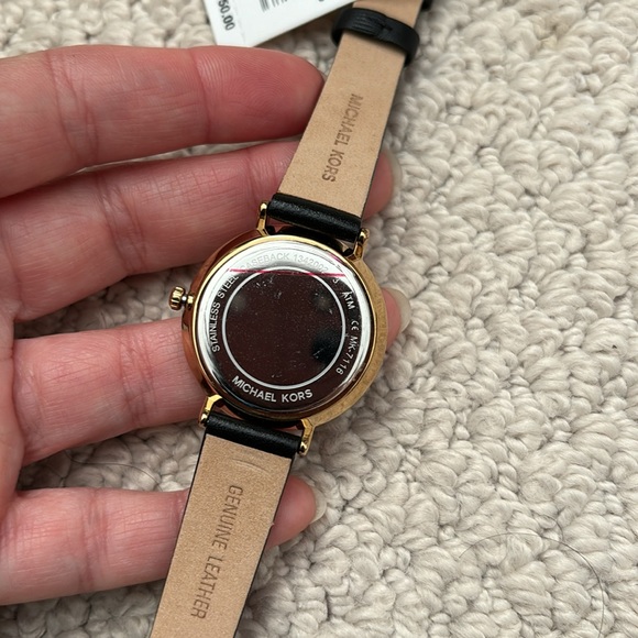 NWT Michael Kors MK7116 Parker Gold Tone Black Leather Band Watch - Picture 5 of 5